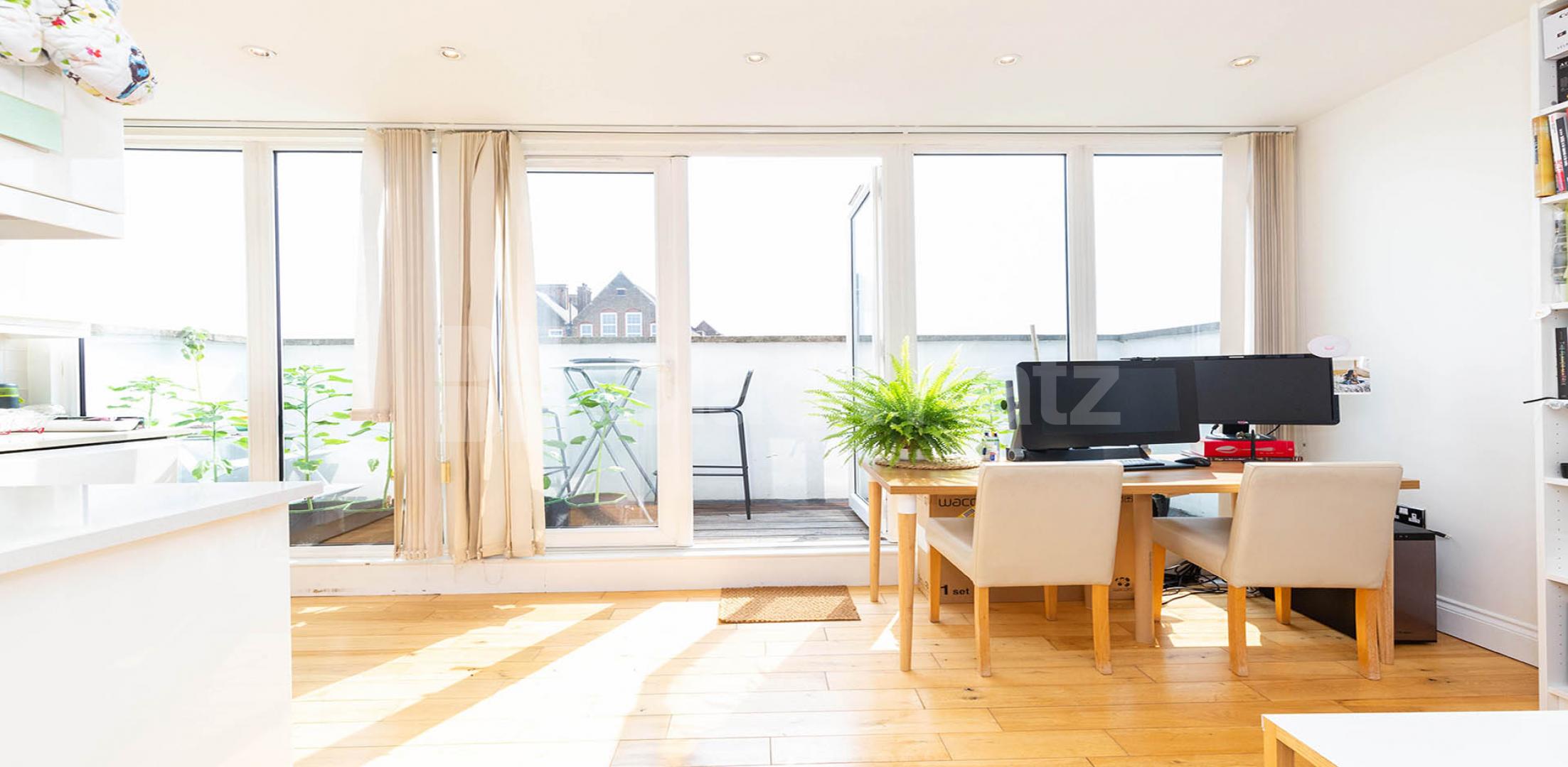 			WITH TERRACE, 1 Bedroom, 1 bath, 1 reception Apartment			 Balls Pond Road , CANONBURY-DALSTON